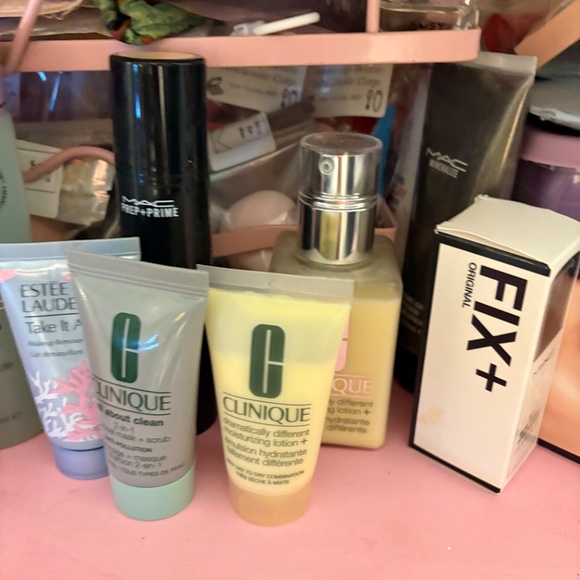 Make - up - Picture 4 of 9